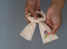 Load image into Gallery viewer, DIY Embroidery Hair Tie