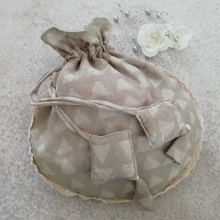 Load image into Gallery viewer, Essential Cotton Potlis- Pot Shape