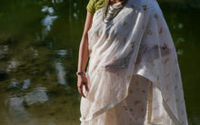 Load image into Gallery viewer, Malar Thottam Kota Saree