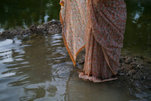 Load image into Gallery viewer, Kanagambaram Kota Saree