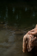 Load image into Gallery viewer, Kanagambaram Kota Saree