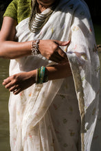 Load image into Gallery viewer, Malar Thottam Kota Saree