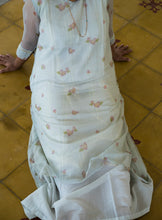 Load image into Gallery viewer, Kaagidapoo Kota & Mulmul Tunic