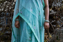 Load image into Gallery viewer, Arali Kota Saree