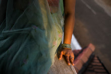 Load image into Gallery viewer, Arali Kota Saree