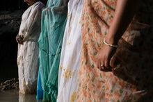 Load image into Gallery viewer, Arali Kota Saree