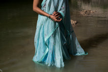 Load image into Gallery viewer, Arali Kota Saree