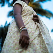 Load image into Gallery viewer, Thamarai Kulam Kota Saree

