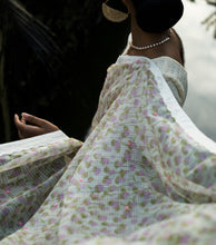 Load image into Gallery viewer, Thamarai Kulam Kota Saree
