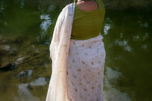 Load image into Gallery viewer, Malar Thottam Kota Saree
