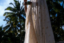 Load image into Gallery viewer, Malar Thottam Kota Saree
