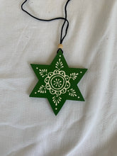 Load image into Gallery viewer, Jaipur Hand Painted Wooden Stars
